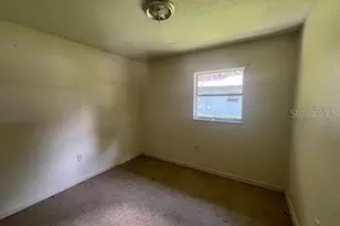 505 Kilgore St, Wildwood, FL 34785 - Photo 2