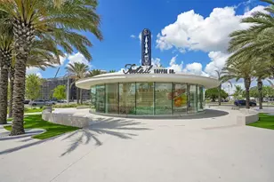 901 Shady Ln Dr, Orlando, FL 32804 - Photo 36