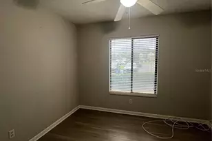 1512 S Pine Ridge Cir, Sanford, FL 32773 - Photo 8