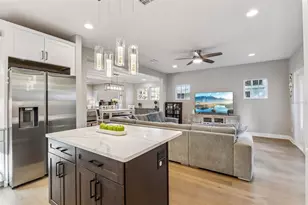 210 Hibiscus Ct, Orlando, FL 32801 - Photo 22