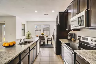 3426 Puxton Dr, Orlando, FL 32824 - Photo 4