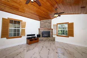 27012 Grand Oak Ln, Tavares, FL 32778 - Photo 18