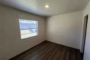 1339 Winnifred St, Orlando, FL 32805 - Photo 8