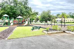 530 Park Ave, Umatilla, FL 32784 - Photo 24