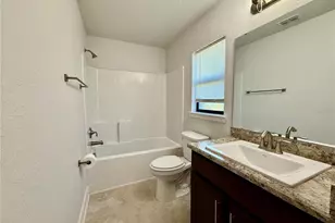 330 Citrus Pointe Dr, Davenport, FL 33837 - Photo 12