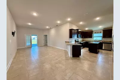 330 Citrus Pointe Drive, Davenport, FL 33837 - Photo 4