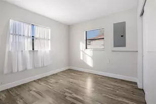 147 Melanie Ln, Brandon, FL 33510 - Photo 10