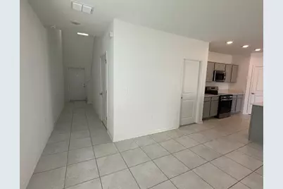 989 Harold Pass, Winter Haven, FL 33884 - Photo 2