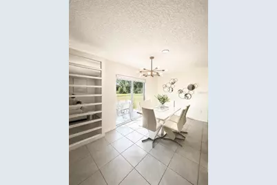 3727 Capri Coast Drive, Plant City, FL 33565 - Photo 4