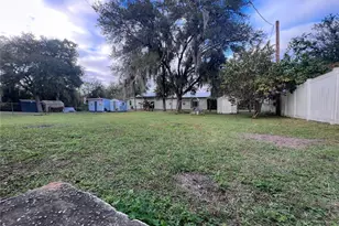 170 W 11th St, Chuluota, FL 32766 - Photo 14