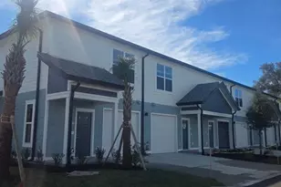 1001 Caroline St, Tavares, FL 32778 - Photo 1