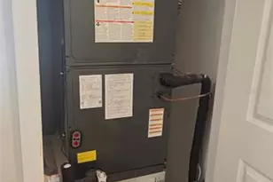 1001 Caroline St, Tavares, FL 32778 - Photo 14