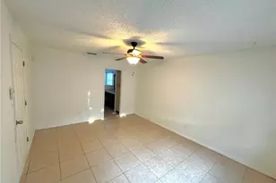 2734 Dobbin Dr, Orlando, FL 32817 - Photo 6