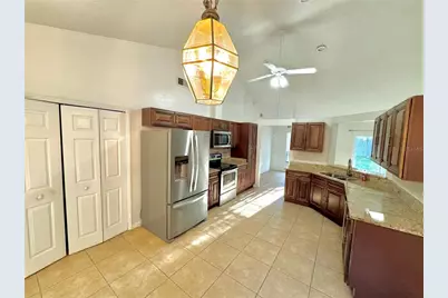 2734 Dobbin Drive, Orlando, FL 32817 - Photo 2