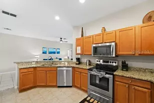 16704 Lazy Breeze Loop, Clermont, FL 34714 - Photo 10