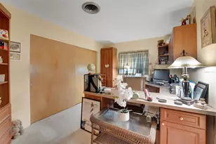 7001 Skylane Dr, Orlando, FL 32819 - Photo 22