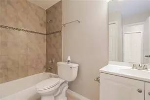 5353 Pale Horse Dr, Orlando, FL 32818 - Photo 14