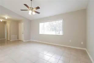 5353 Pale Horse Dr, Orlando, FL 32818 - Photo 2