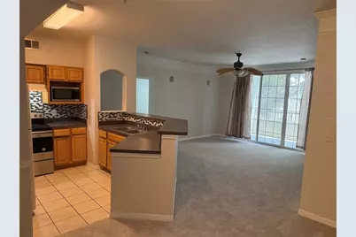 6685 Queens Borough Avenue #207, Orlando, FL 32835 - Photo 4