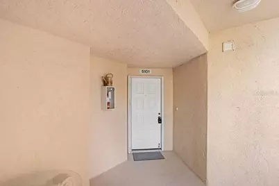 6475 Shoreline Drive #5101, Saint Petersburg, FL 33708 - Photo 2
