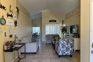 328 Robin Rd, Davenport, FL 33896 - Photo 4