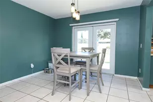 1220 Dandelion Dr, Deltona, FL 32725 - Photo 10