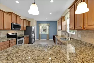 3677 Serena Ln, Clermont, FL 34711 - Photo 10