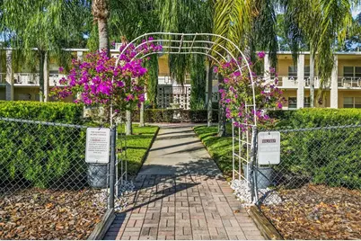 225 E New Hampshire Street #21, Orlando, FL 32804 - Photo 4