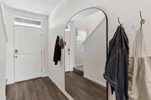 4372 Butterscotch Cir, Lakeland, FL 33811 - Photo 2