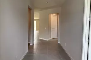 5685 Arborvista Dr, Saint Cloud, FL 34771 - Photo 4