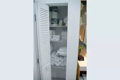 1010 Joyce Court, Venice, FL 34293 - Photo 10