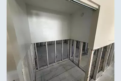 1775 New Hampshire Avenue NE, Saint Petersburg, FL 33703 - Photo 14