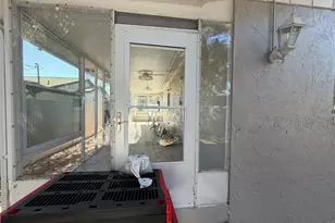 1775 New Hampshire Ave NE, Saint Petersburg, FL 33703 - Photo 8