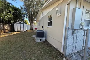 1775 New Hampshire Ave NE, Saint Petersburg, FL 33703 - Photo 6