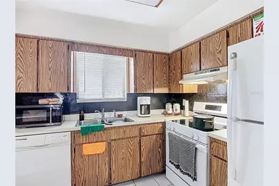1803 Foxhall Circle #1803, Kissimmee, FL 34741 - Photo 8