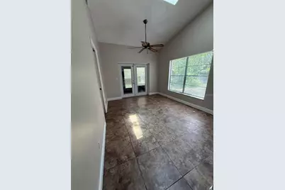 11746 Spring Tree Lane, Port Richey, FL 34668 - Photo 6