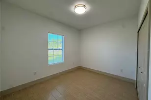 947 Gillingham Ct, Kissimmee, FL 34758 - Photo 10