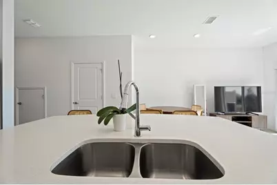 1292 Lago Vista Court, Kissimmee, FL 34746 - Photo 12