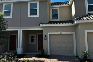 1292 Lago Vista Ct, Kissimmee, FL 34746 - Photo 2