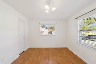 7718 Groveridge Ct, Orlando, FL 32810 - Photo 14