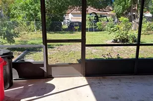 7718 Groveridge Ct, Orlando, FL 32810 - Photo 12