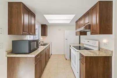 7718 Groveridge Court, Orlando, FL 32810 - Photo 6