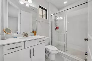 7613 Toscana Blvd, Orlando, FL 32819 - Photo 48