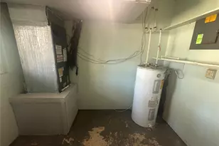 903 N Harbor Terrace, Tavares, FL 32778 - Photo 68