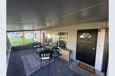 903 N Harbor Terrace, Tavares, FL 32778 - Photo 4