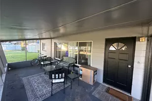 903 N Harbor Terrace, Tavares, FL 32778 - Photo 4