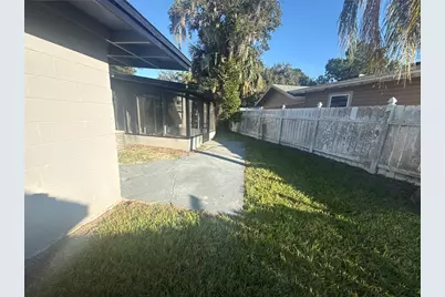 903 N Harbor Terrace, Tavares, FL 32778 - Photo 62