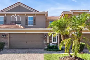 308 Terracina Dr, Sanford, FL 32771 - Photo 2