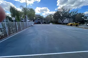 2521 Grassy Point Dr, Lake Mary, FL 32746 - Photo 18