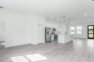 15683 SW 49th Avenue Rd, Ocala, FL 34473 - Photo 4